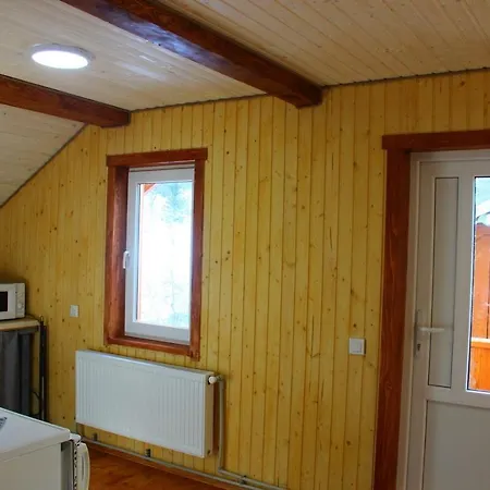 Lodge Медова Хатинка